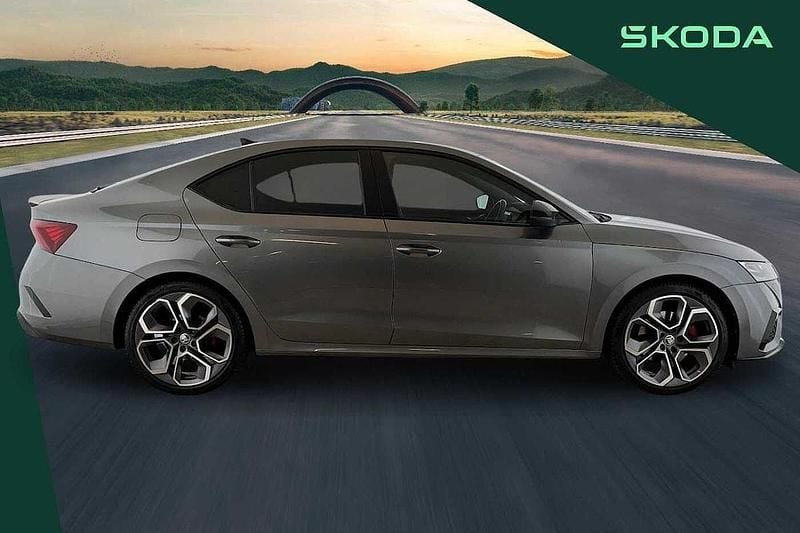 Used Skoda Octavia vRS 200 HP (147 kW) 2023 Graphite grey Hatchback