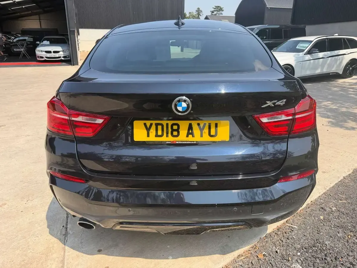 Used BMW X4 M Sport 190 HP (139 kW) 2017 Black SUV