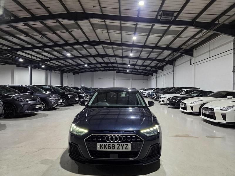 Used Audi A1 Sportback Sport 116 HP (85 kW) 2019 Blue Hatchback