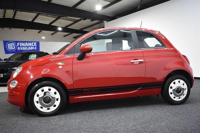 Used Fiat 500 Pop 70 HP (51 kW) 2021 Red Hatchback