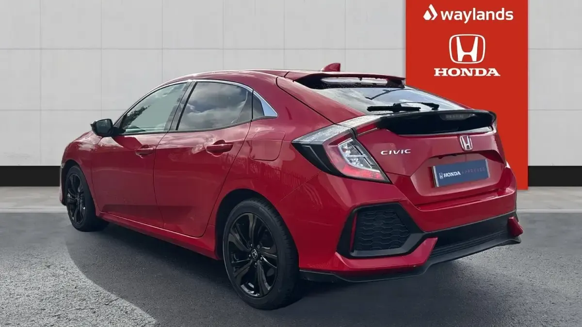 Used Honda Civic SR 126 HP (92 kW) 2018 Red Hatchback