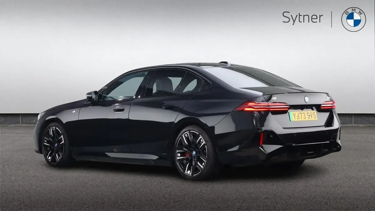 Usado BMW i5 Comfort Edition 442 kW (601 CV) 2023 Negro Berlina