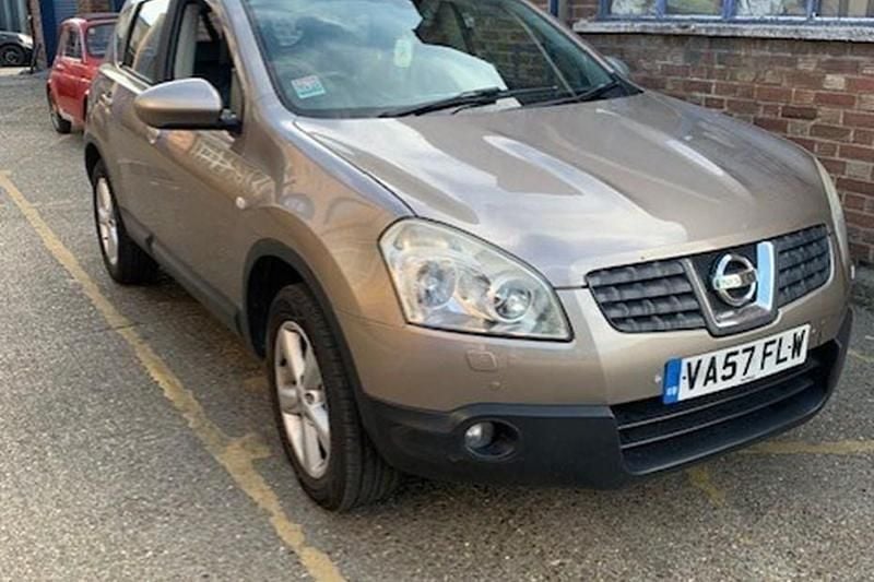 Beige Used 2008 Nissan Qashqai Tekna SUV | £1,100 (Fair price) - Image 1/1