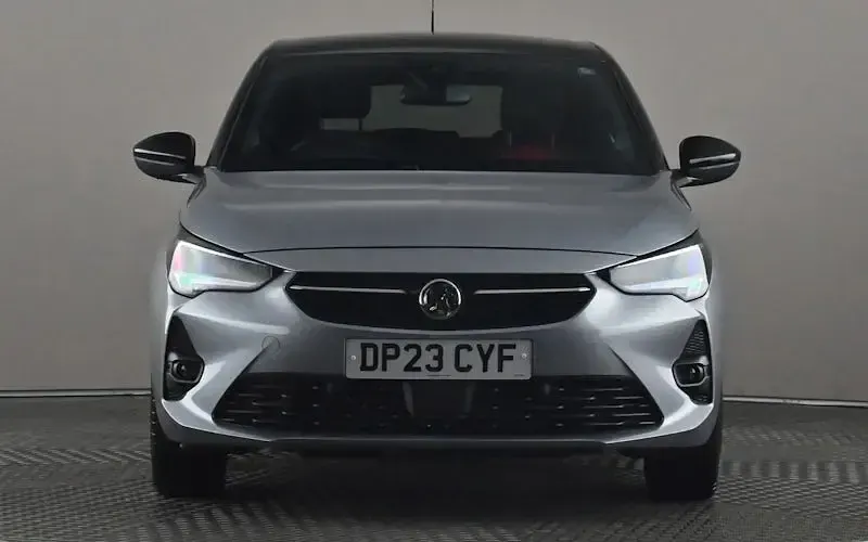 Begagnad Vauxhall Corsa 75 HK (55 kW) 2023 Grå Halvkombi