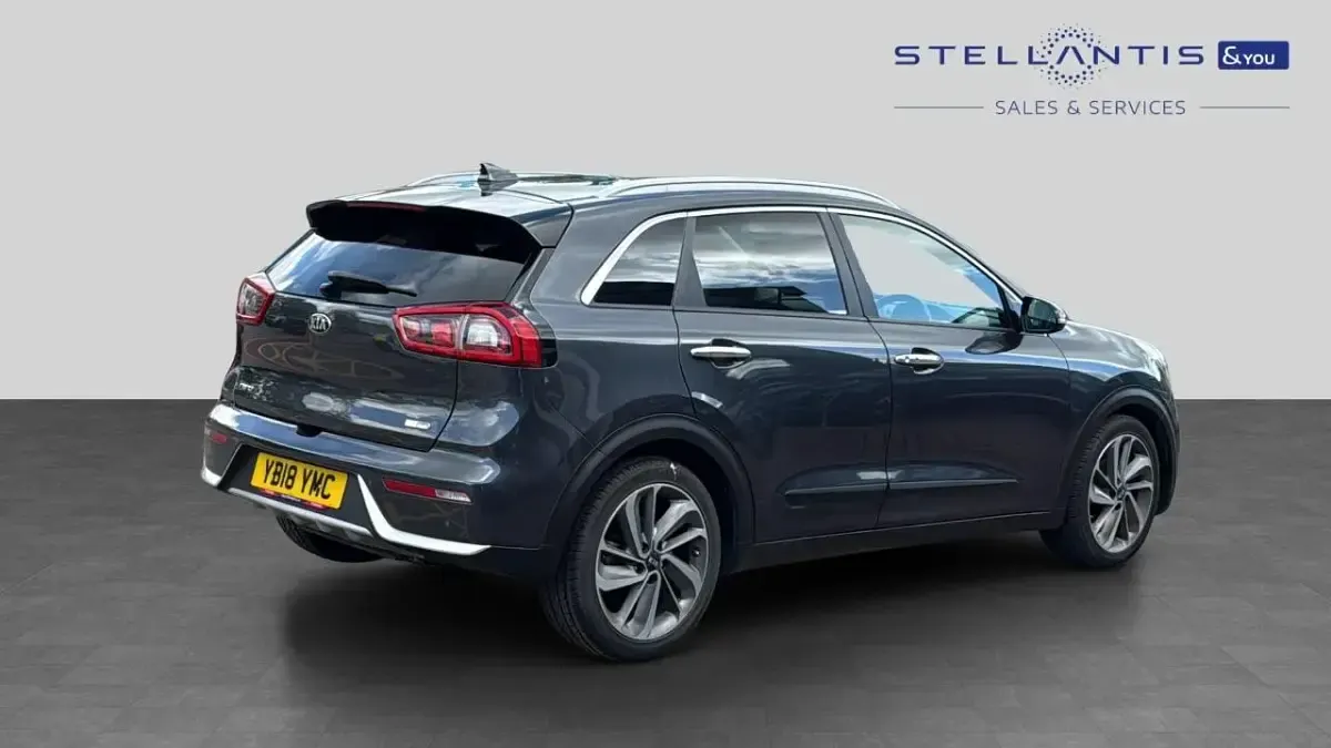 Used Kia Niro 139 HP (102 kW) 2018 Grey SUV
