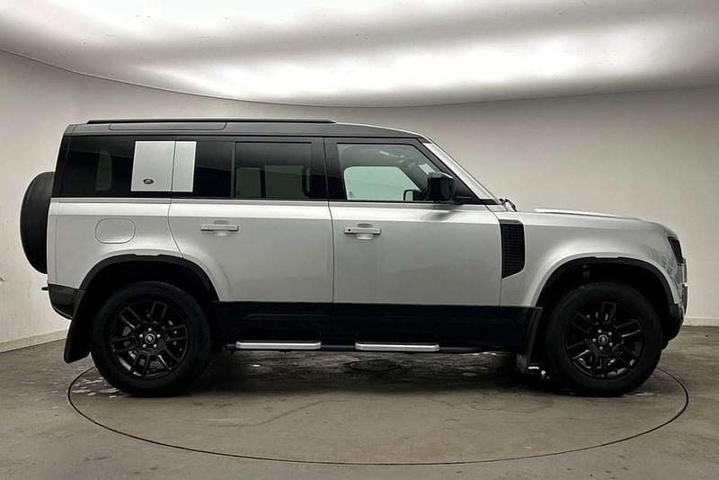 Usado Land Rover Defender Dynamic 245 CV (180 kW) 2022 Plateado SUV