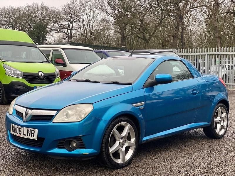 Second-hand Vauxhall Tigra Sport 2006 Albastru Cabrio