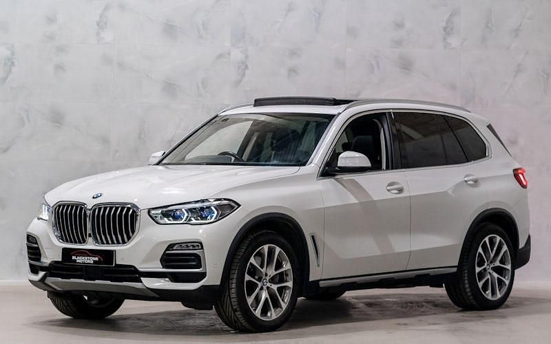 Używany BMW X5 xLine 340 KM (250 kW) 2021 Biały SUV