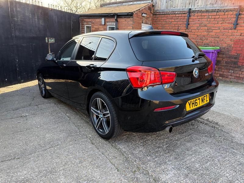 Used BMW 118 Sport Line 2017 Black Hatchback