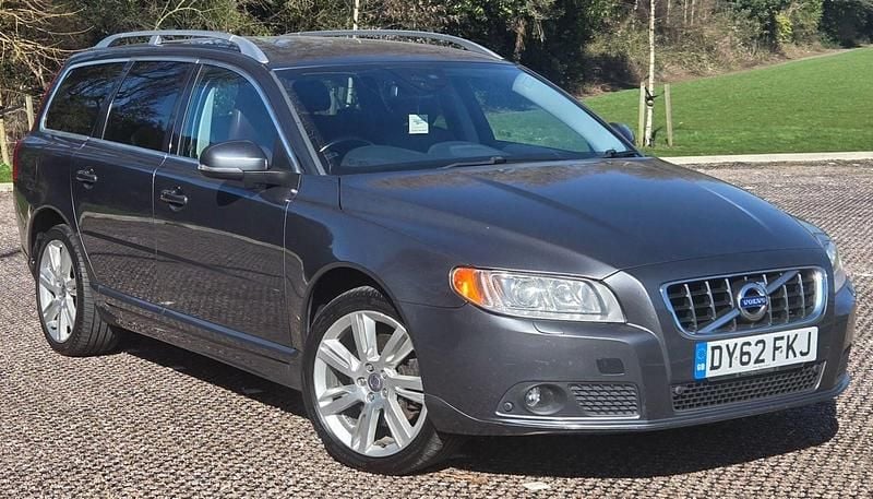 Used Volvo V70 SE Lux 163 HP (119 kW) 2012 Grey Estate