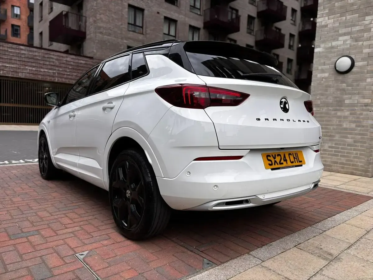 Używany Vauxhall Grandland X Ultimate 2024 Biały SUV