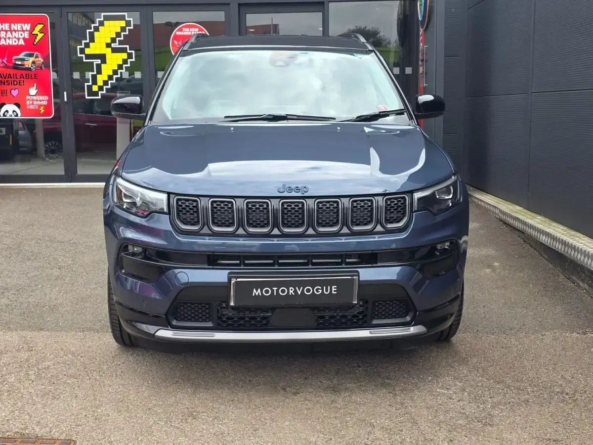 Ny Jeep Compass Summit 2025 Blå SUV
