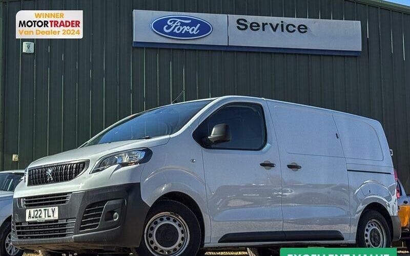 Used Peugeot Expert Premium 102 HP (75 kW) 2022 White Van