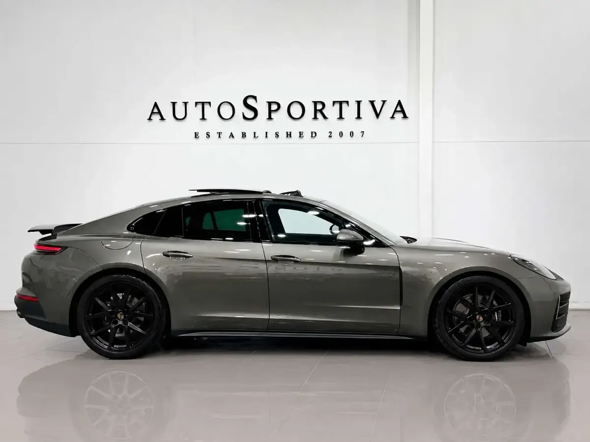 Used Porsche Panamera 4 2025 Green Hatchback