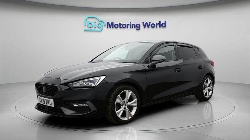 Used Seat Leon FR 109 HP (80 kW) 2021 Black Hatchback
