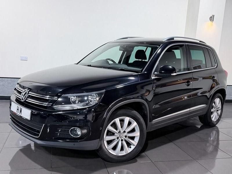 Black Used 2015 VW Tiguan Match SUV | £5,295 (Super price) - Image 1/4