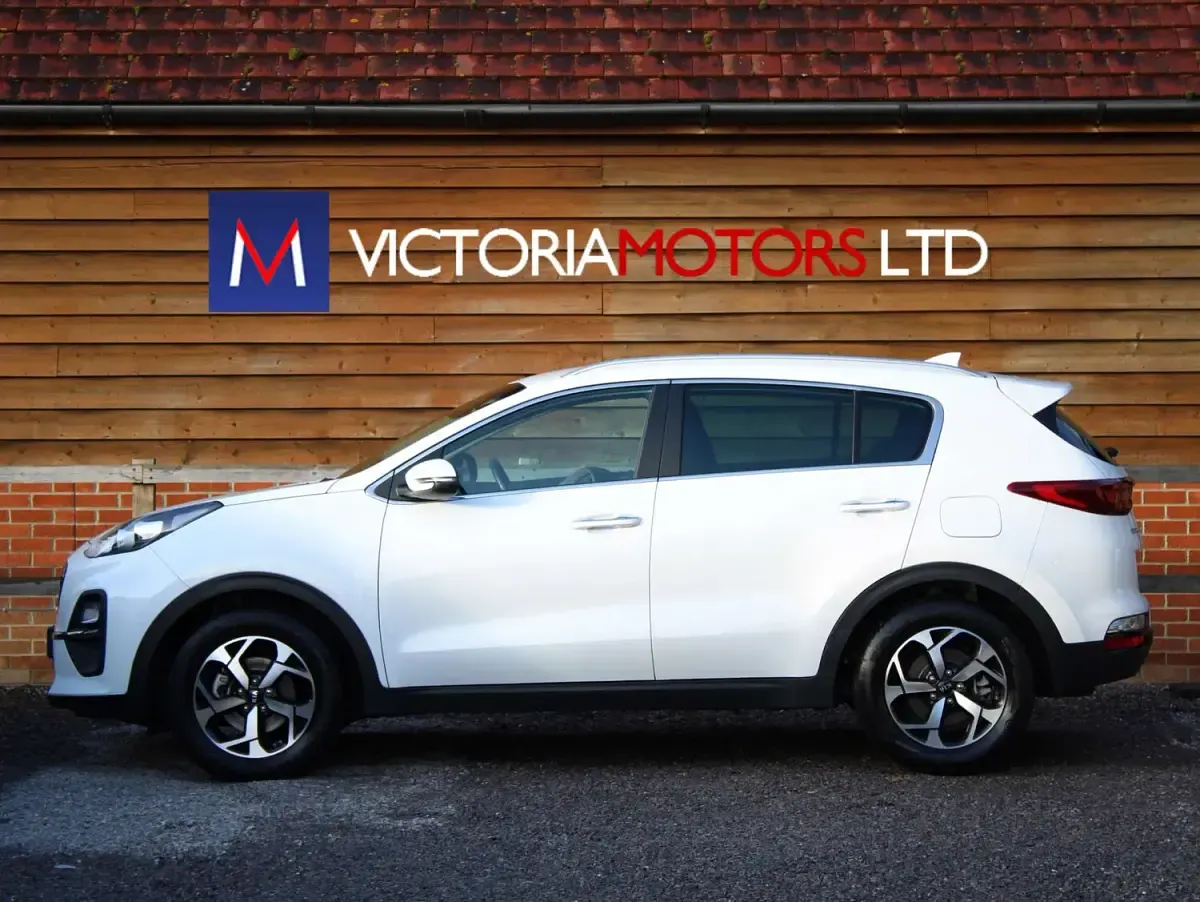 Used Kia Sportage 136 HP (100 kW) 2022 White SUV