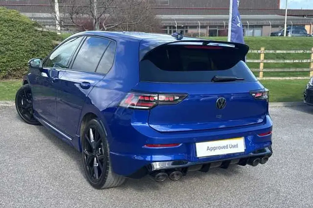Used VW Golf VIII Black Edition 333 HP (244 kW) 2025 Blue Hatchback