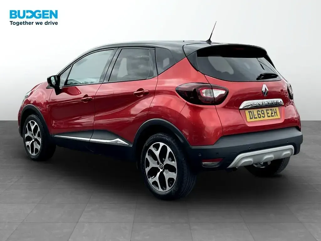 Used Renault Captur GT-Line 130 HP (95 kW) 2019 Red/black SUV