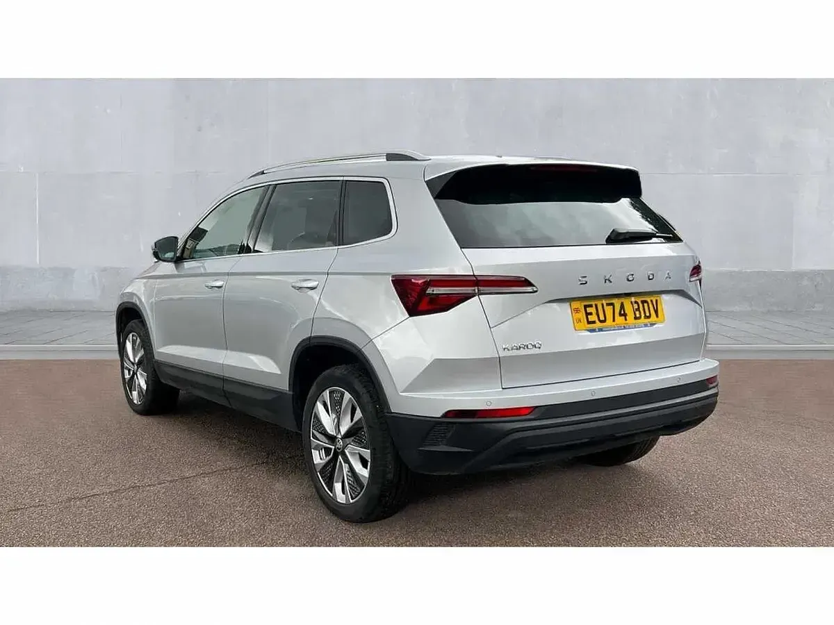 Used Skoda Karoq SE L 150 HP (110 kW) 2024 Brilliant silver metallic SUV