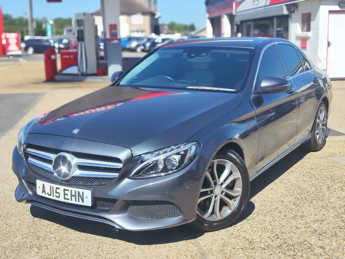 Used Mercedes C200 184 HP (135 kW) 2015 Grey Sedan