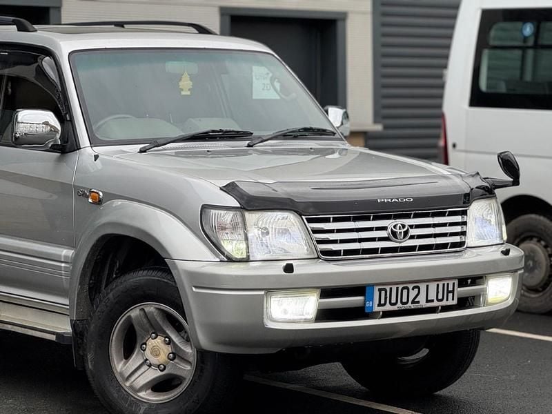 Used Toyota Land Cruiser 2002 Silver SUV
