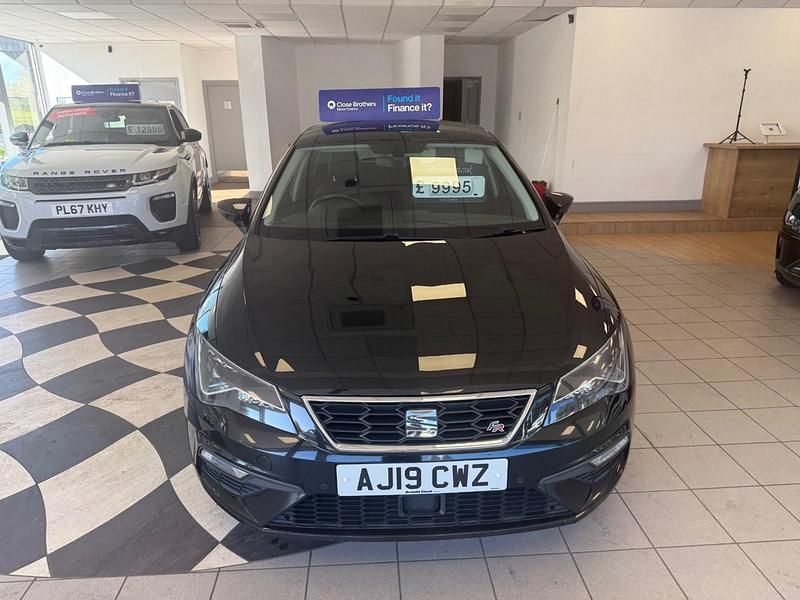 Begagnad Seat Leon FR 130 HK (95 kW) 2019 Svart Halvkombi