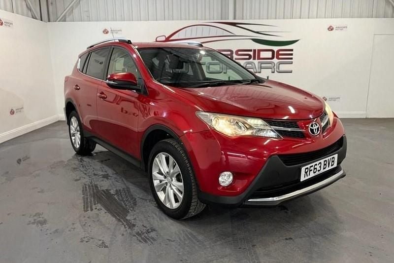 Red Used 2014 Toyota RAV4 SUV | £6,499 (Fair price) - Image 1/1