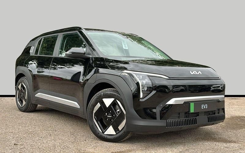 New 2025 Kia EV3 Air SUV | £36,155 (A bit pricey) - Image 1/4
