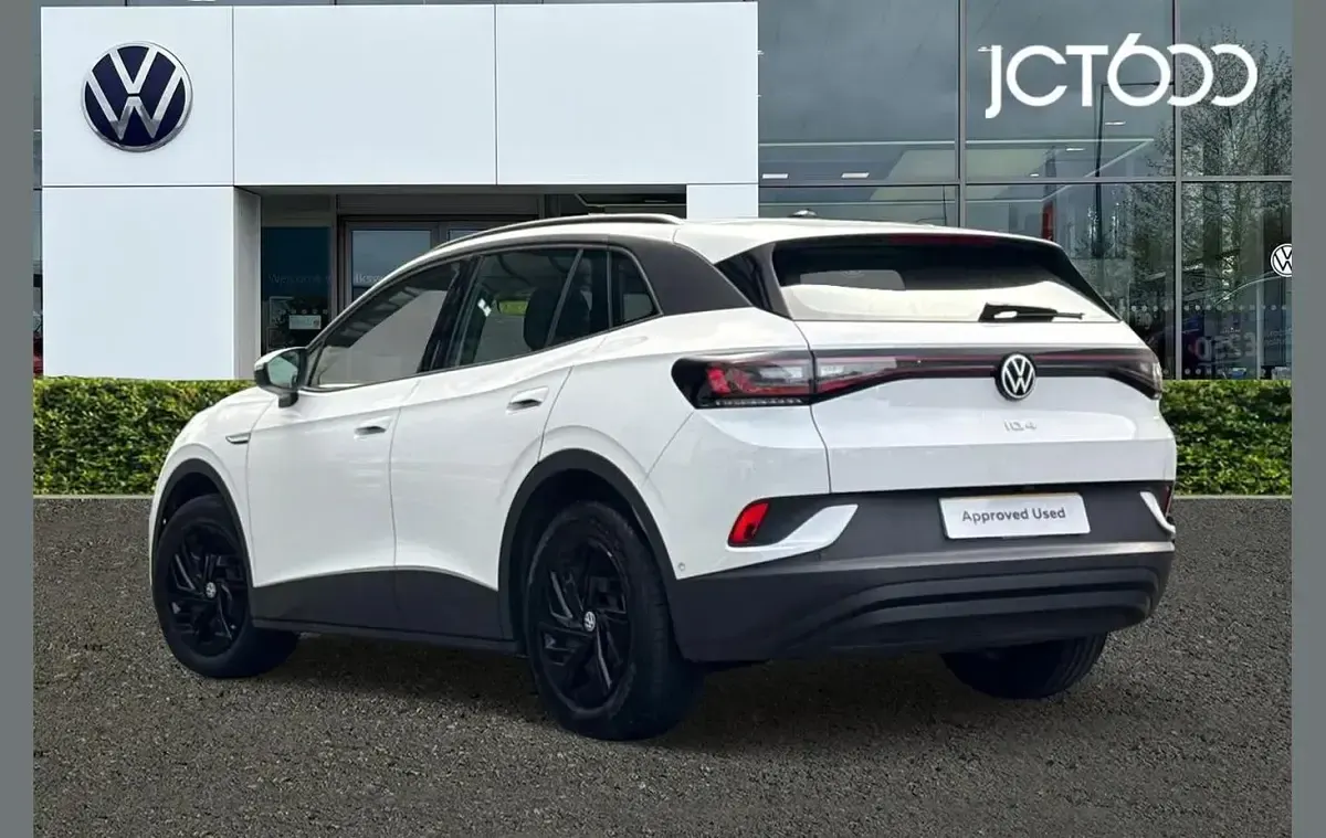 Used VW ID.4 Pure 108 kW (148 HP) 2023 White SUV