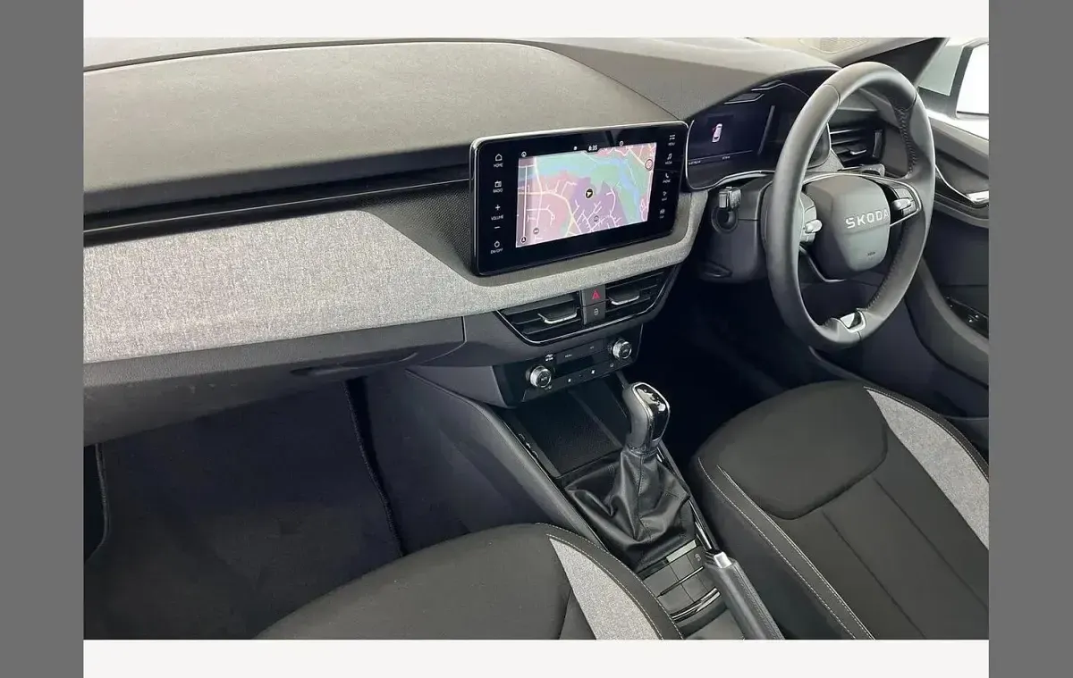 Used Skoda Kamiq SE 116 HP (85 kW) 2025 Moon white SUV