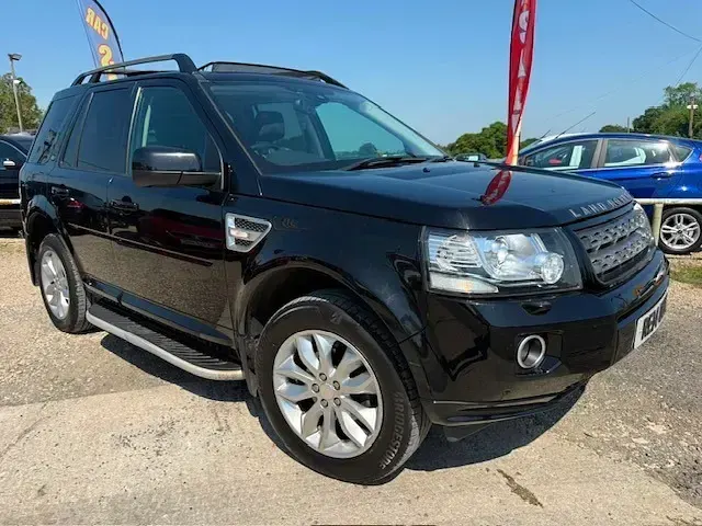 Used Land Rover Freelander 2 HSE 190 HP (139 kW) 2014 Black SUV