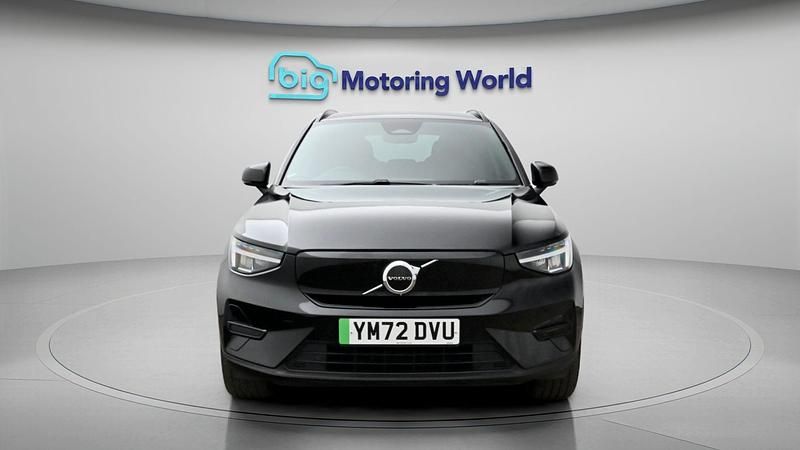 Used Volvo XC40 Core 300 kW (408 HP) 2022 Black SUV