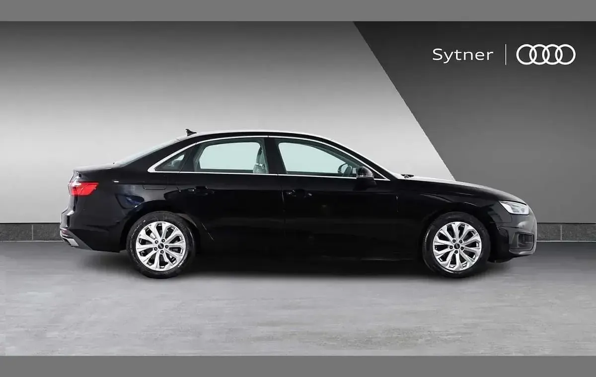 Used Audi A4 Comfort 147 HP (108 kW) 2023 Black Sedan