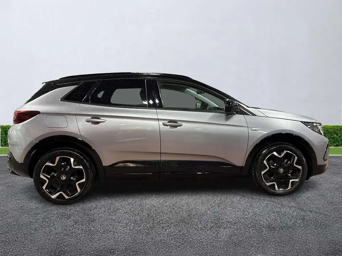 Used Vauxhall Grandland X Ultimate 130 HP (95 kW) 2024 Grey SUV