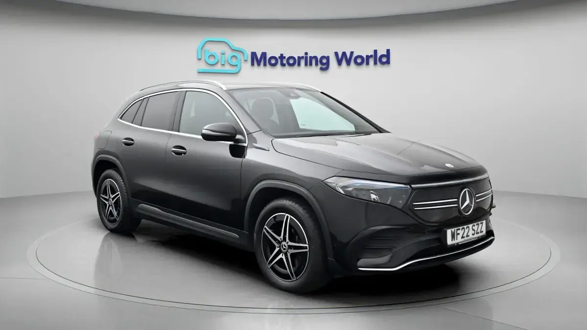 Begagnad Mercedes EQA250 AMG line 139 kW (190 HK) 2022 SUV