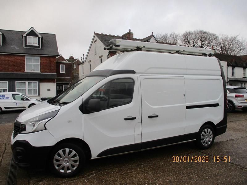 Usado Renault Trafic Business 2018 Branco Monovolume