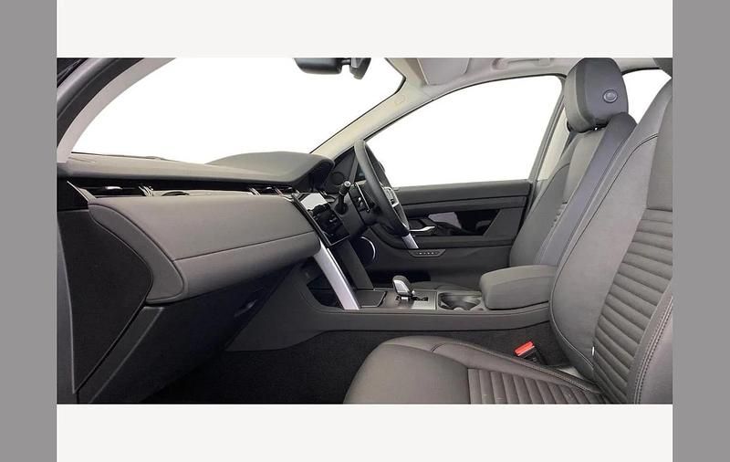 New Land Rover Discovery Sport S 204 HP (150 kW) 2025 Black SUV