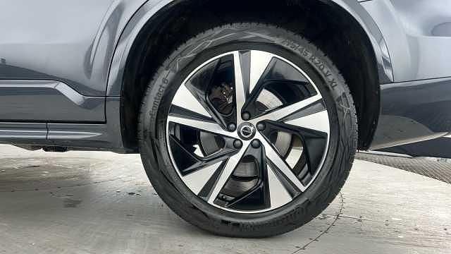 Used Volvo XC90 R-Design 390 HP (286 kW) 2022 SUV