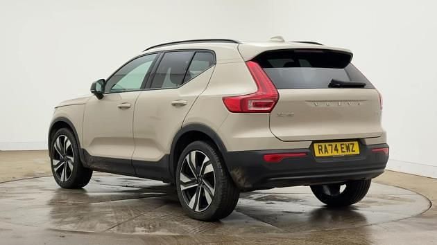 Used Volvo XC40 Plus 197 HP (144 kW) 2025 Sand dune SUV