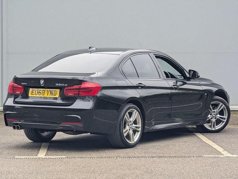 Begagnad BMW 320 M Sport 2018 Svart Sedan