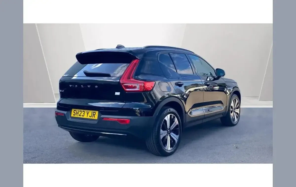 Used Volvo XC40 Ultimate 262 HP (192 kW) 2023 Black SUV