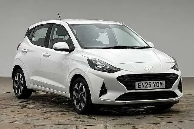 Gebraucht Hyundai i10 Advanced 2025 Weiß Kleinwagen