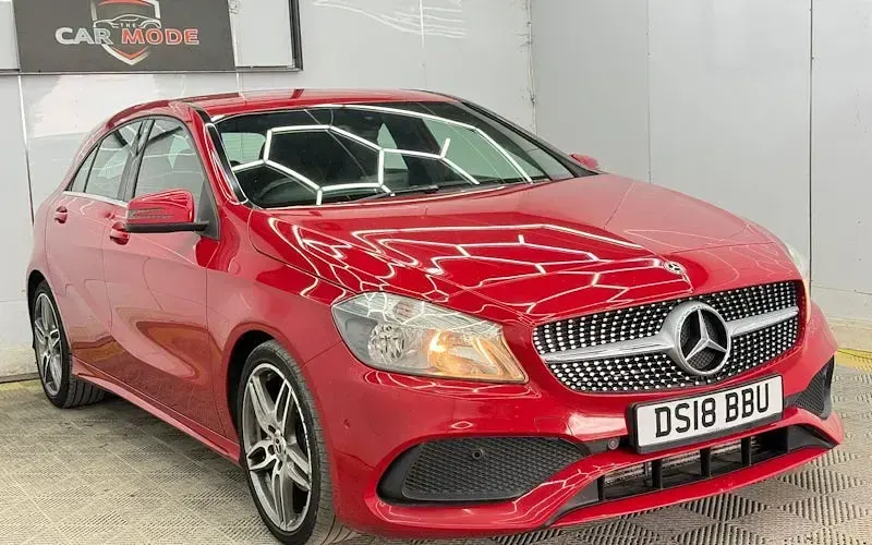 Used Mercedes A180 Executive 122 HP (89 kW) 2018 Red Hatchback