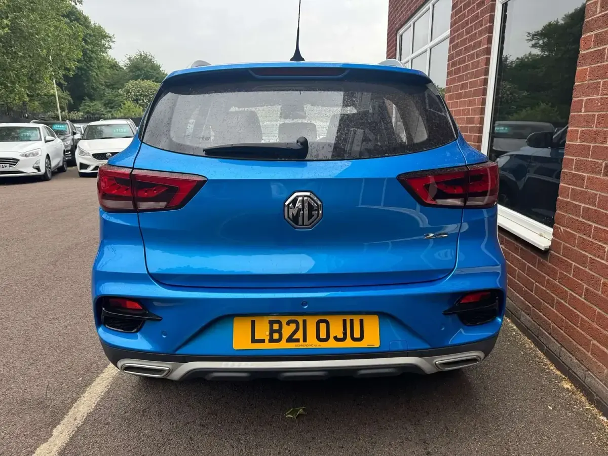 Used MG ZS Excite 106 HP (77 kW) 2021 Blue SUV