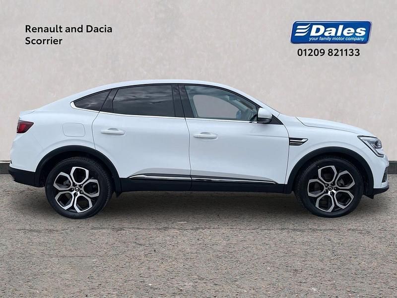 Used Renault Arkana Version S 2022 White SUV