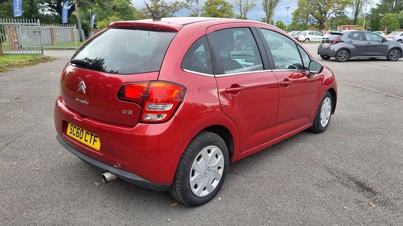 Used Citroën C3 2011 Red Hatchback
