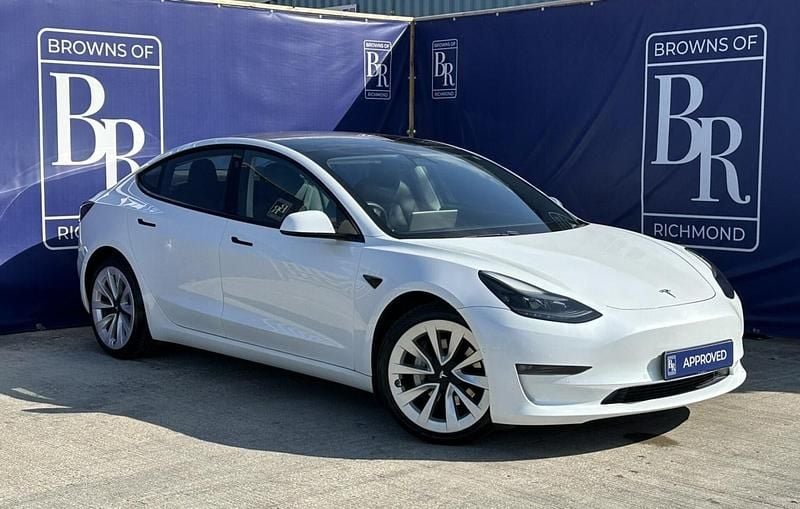 White Used 2021 Tesla Model 3 Long Range AWD Sedan | £21,749 (Fair price) - Image 1/3