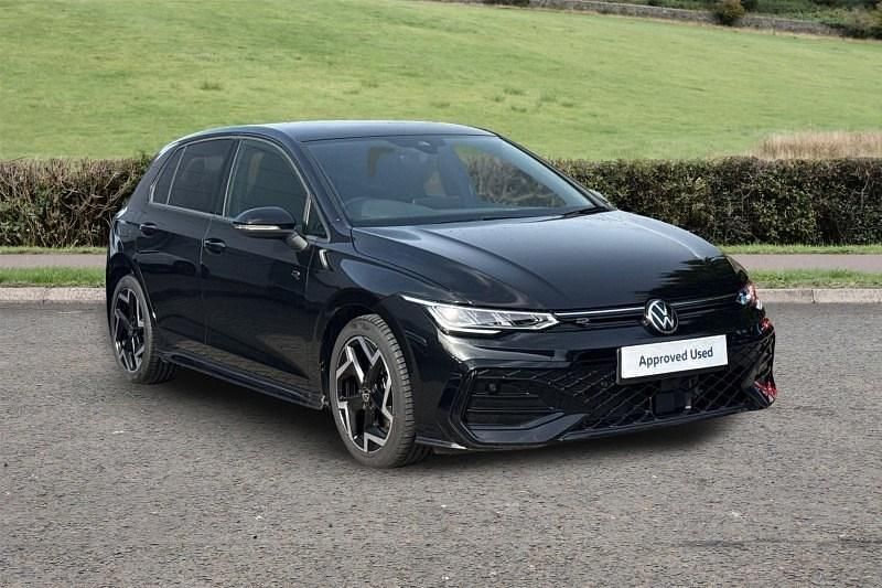 Used VW Golf VIII R-line 150 HP (110 kW) 2025 Black Hatchback