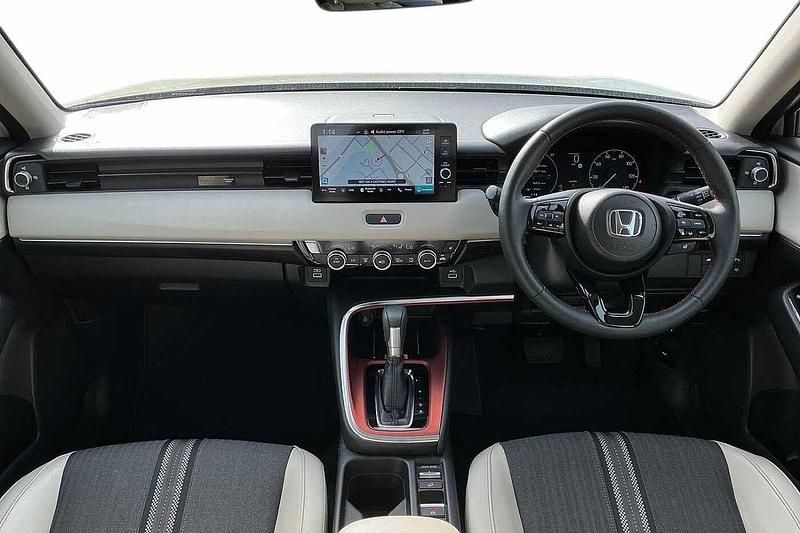 Used Honda HR-V Advance 131 HP (96 kW) 2023 Sunlight white SUV